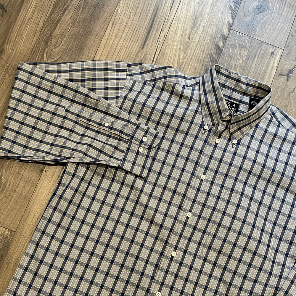 Jos A Bank Travelers Collection Mens M Plaid Button Down Shirt Blue Tan Cotton